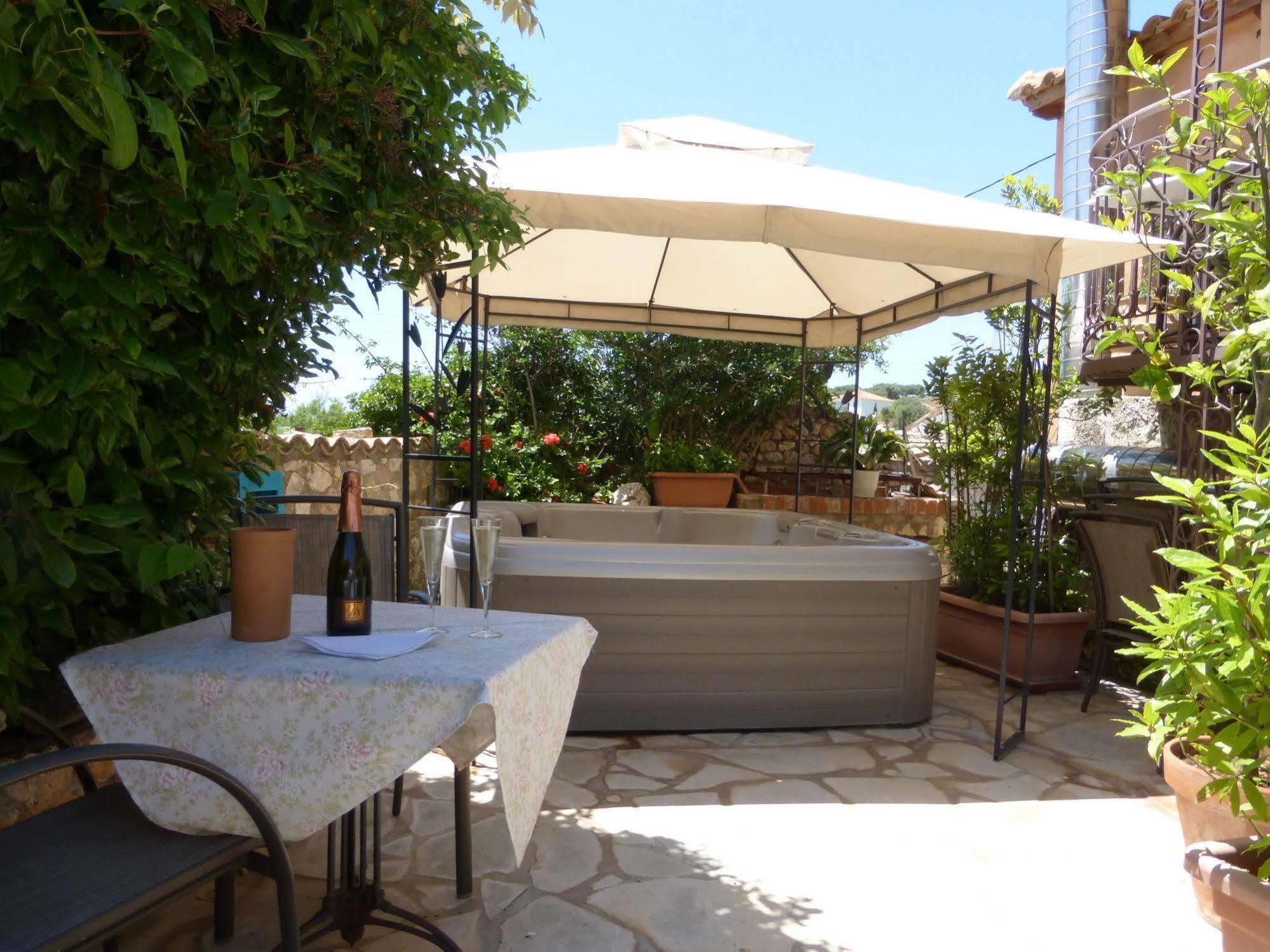 Museum Hotel George Molfetas Argostoli (Kefalonia) Exterior foto